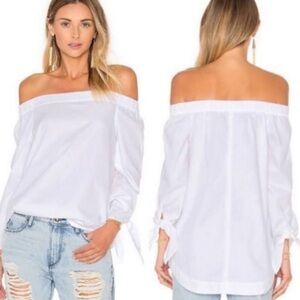 Free People “Show Some Shoulder” White Off Shoulder Blouse, Size XS